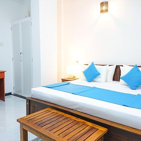 Hotel The Blue Haze Weligama Exterior foto