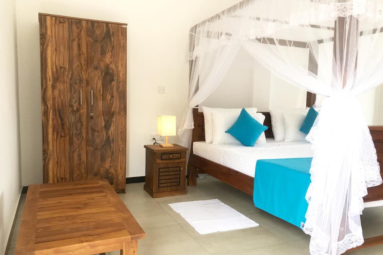 Hotel The Blue Haze Weligama Exterior foto