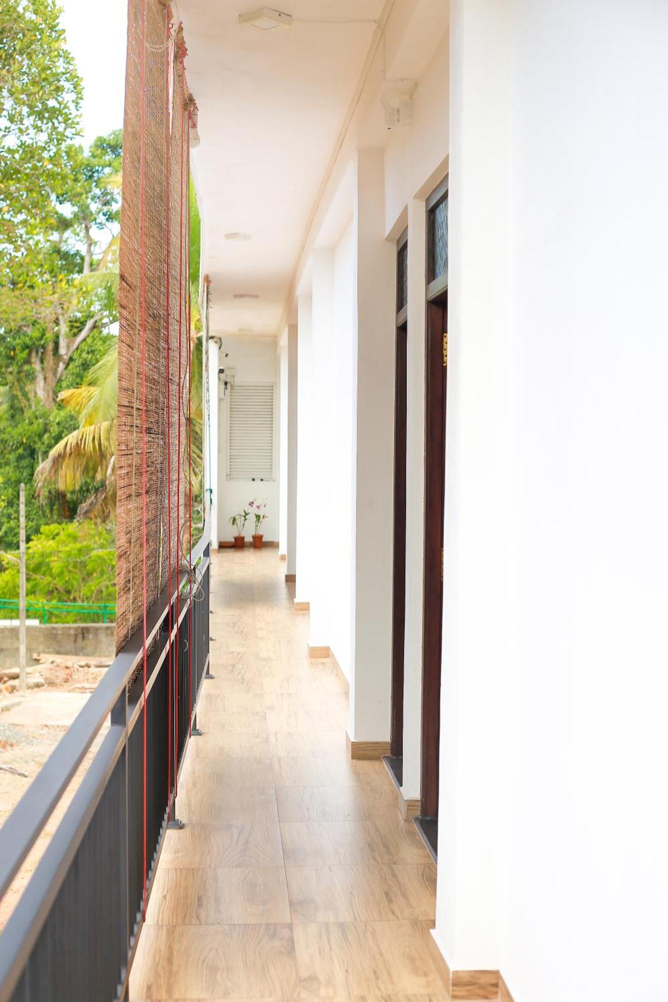 Hotel The Blue Haze Weligama Exterior foto